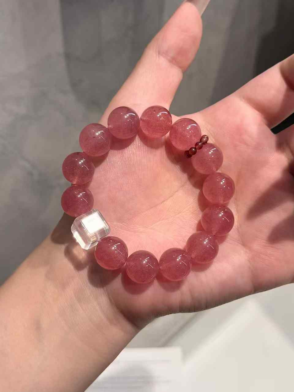 13.5mm Strawberry Quartz & Clear Quartz Bracelet with Garnet Spacer Ring | Handcrafted Natural Stone Jewelry Rooted in Traditional Eastern Culture