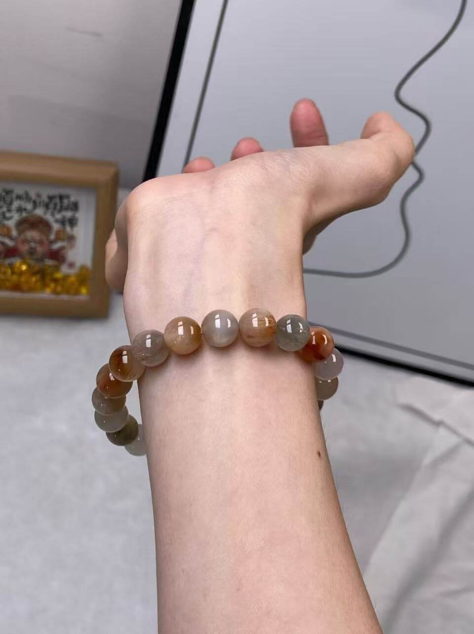 9mm Colorful Rabbit Hair Quartz Bracelet | Handcrafted Natural Crystal Beaded Jewelry Rooted in Traditional Eastern Culture